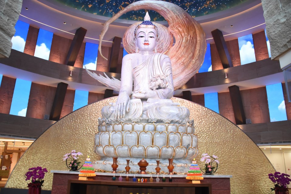 Phật Ngọc Rạng Rỡ_0