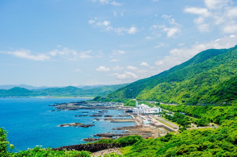 ดูความงามของ Longdong Bay