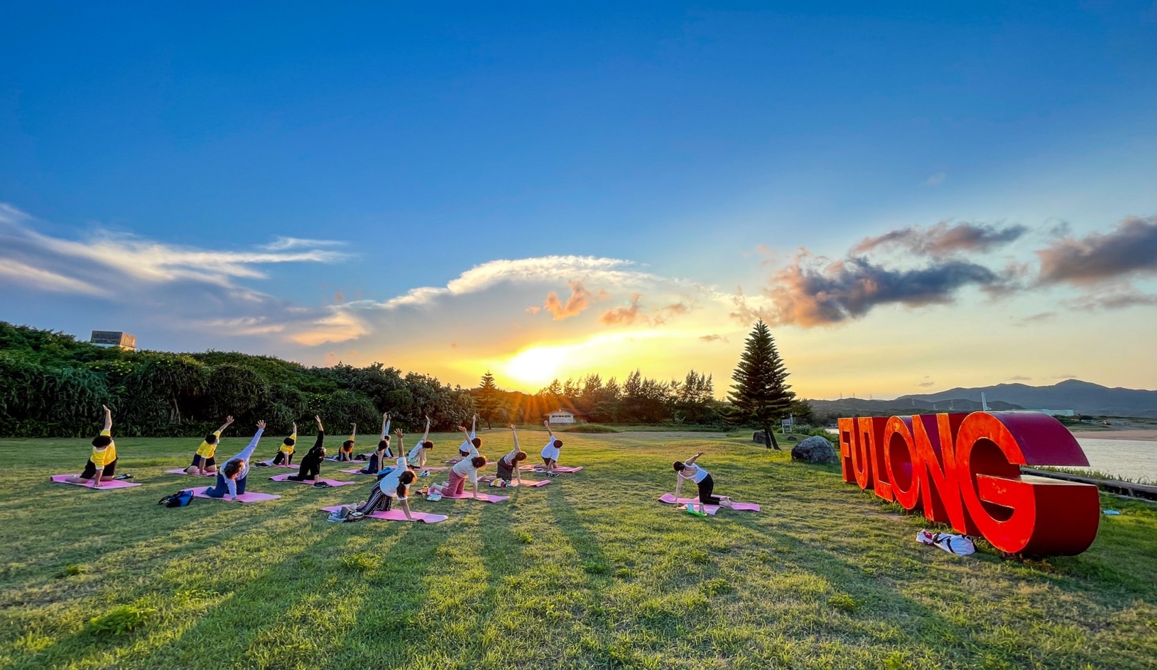 yoga cha mẹ và con cái