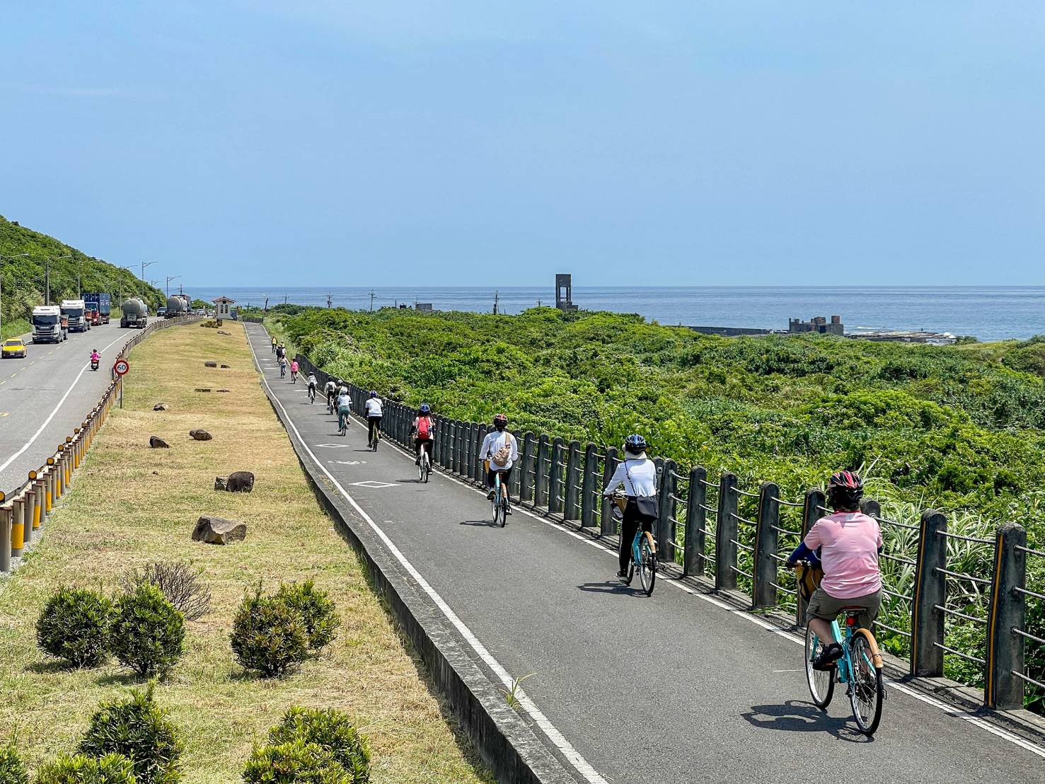 Jiucaoling loop bicycle path