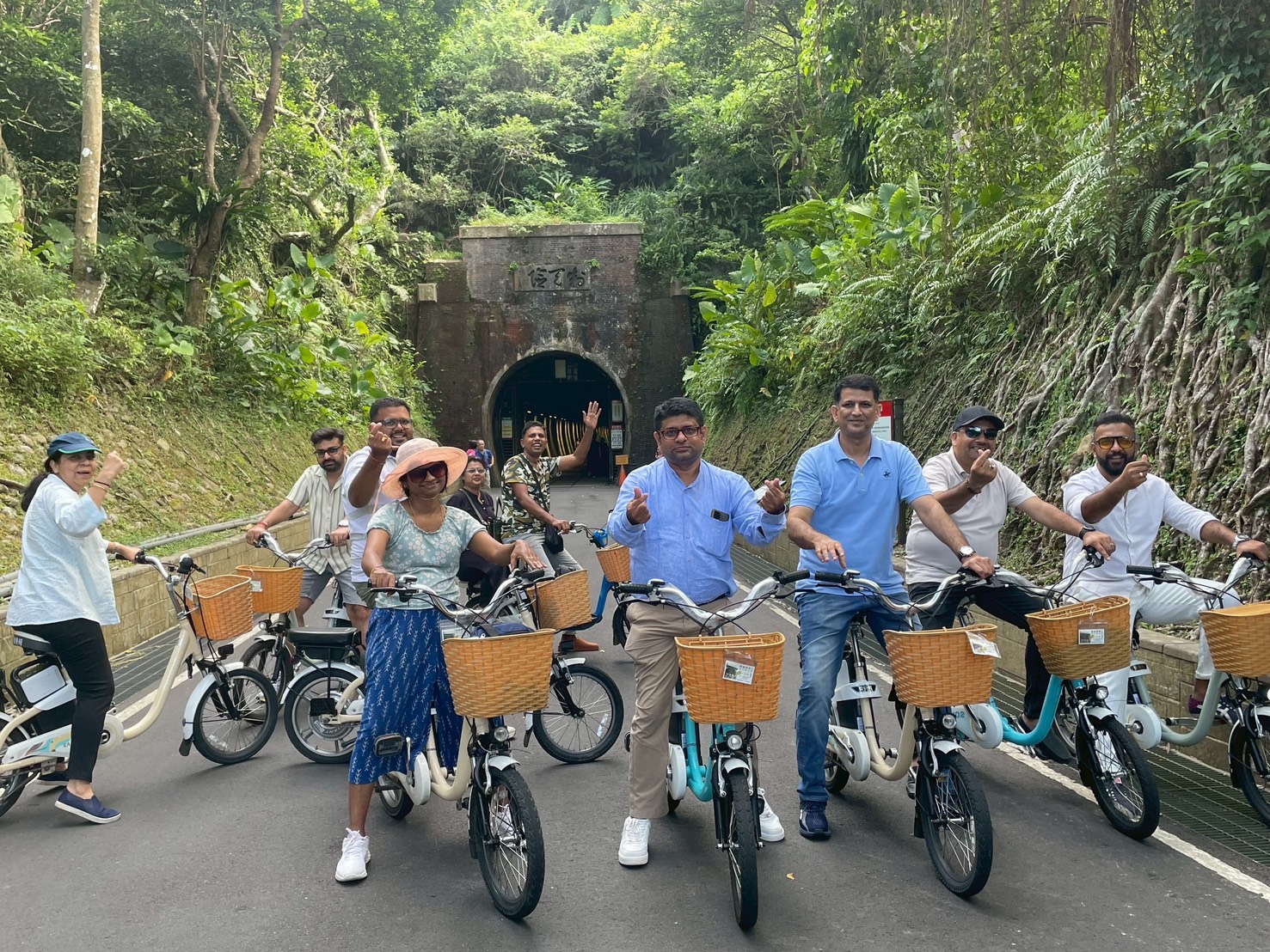 舊草嶺隧道自行車道