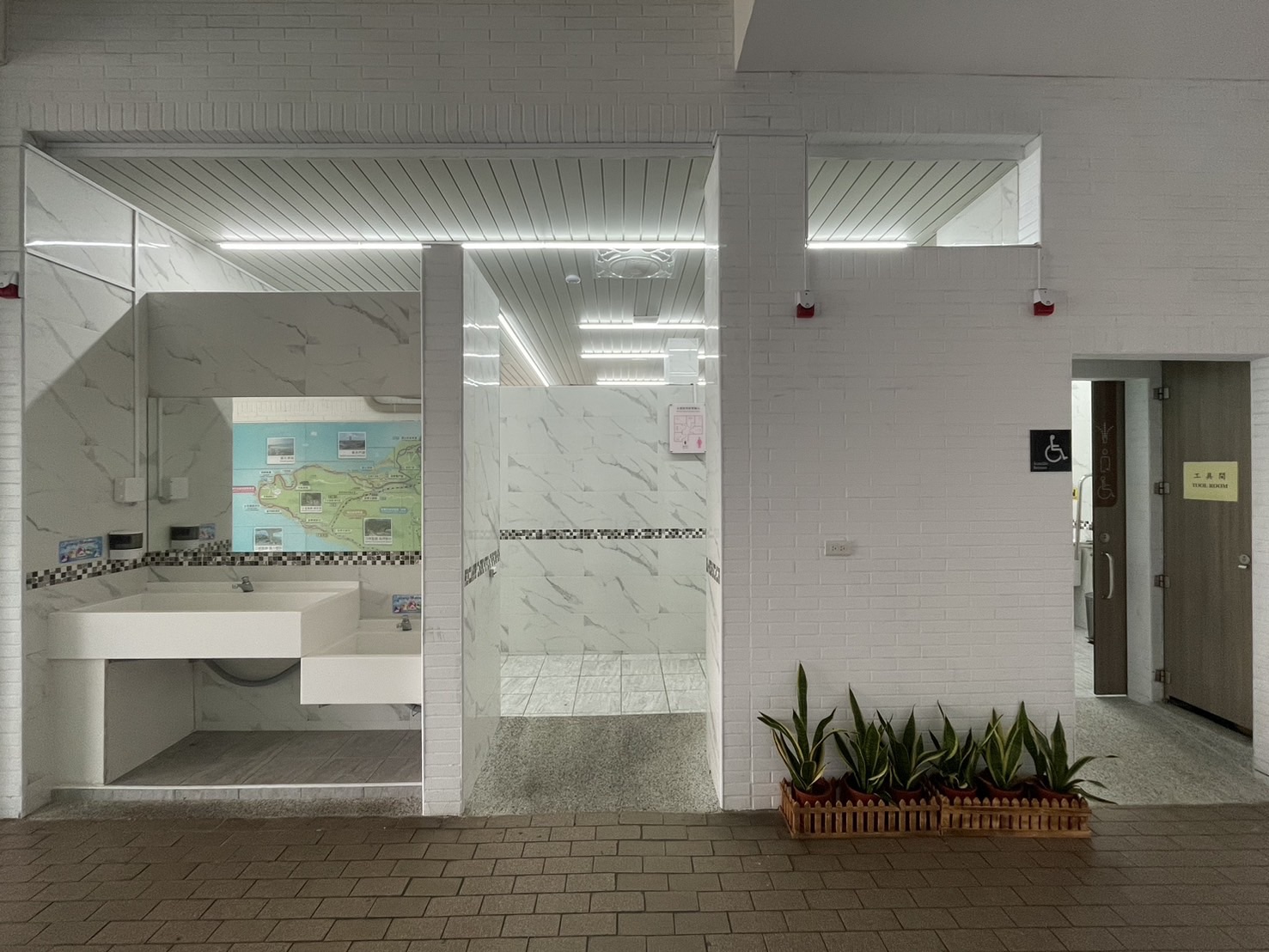 福隆遊客中心公廁