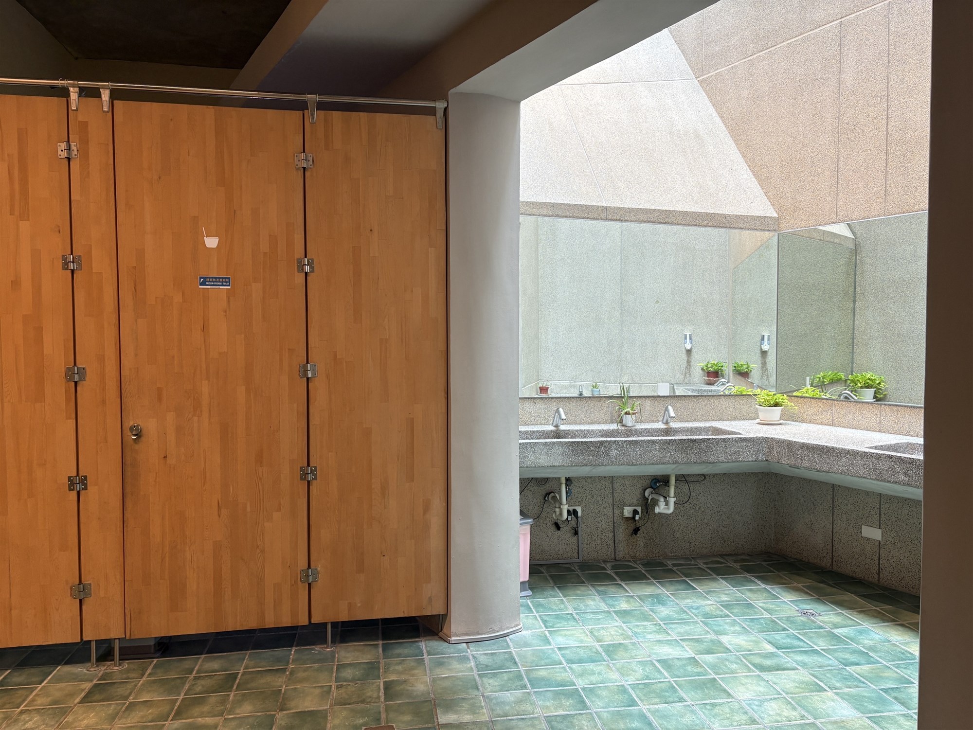 福隆遊客中心公廁