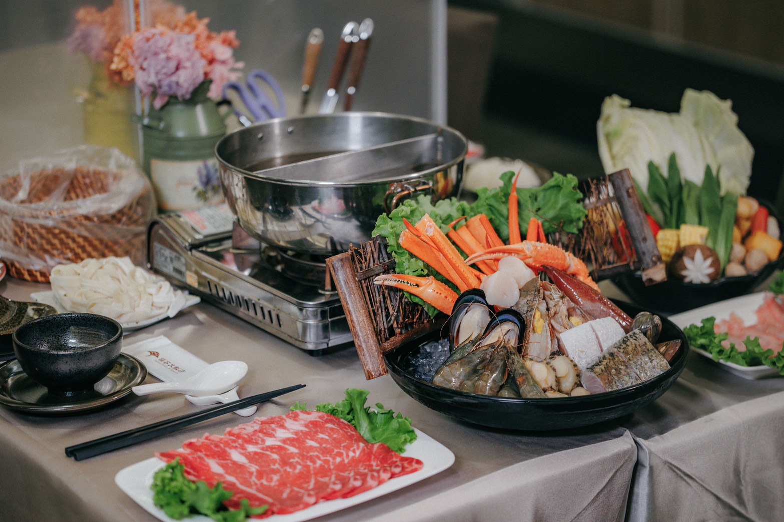 福容大飯店福隆店-超豪華海陸火鍋