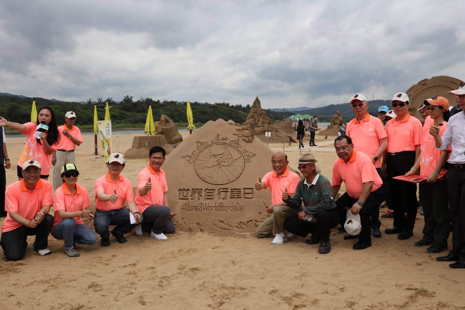 福隆国際砂彫刻芸術シーズンを見る