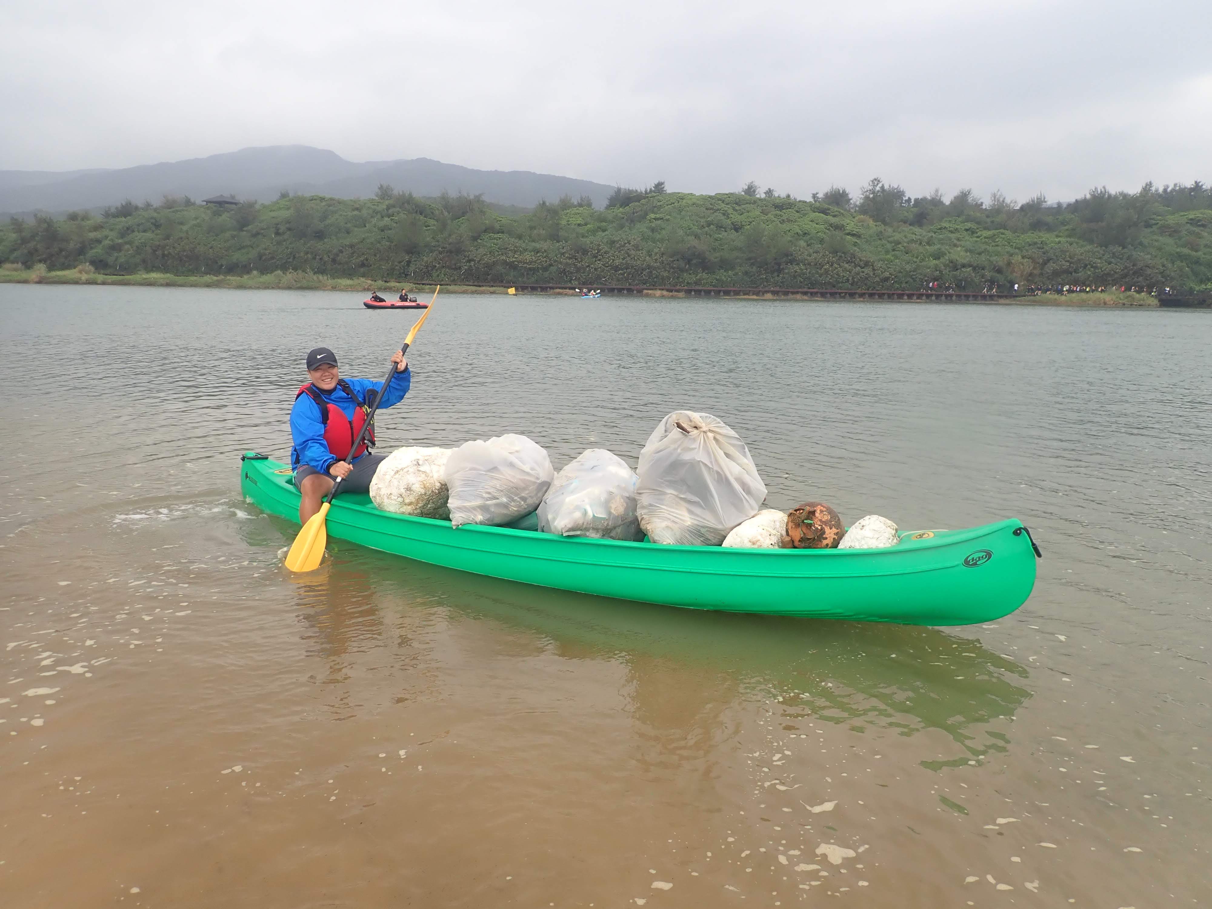 พายเรือแคนู