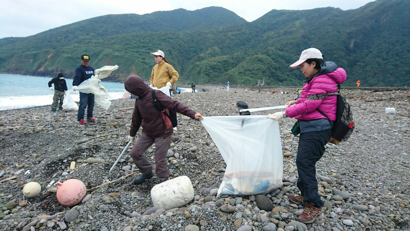 2018 กิจกรรมบนชายหาดที่สะอาดและสะอาดของ Guishan Island