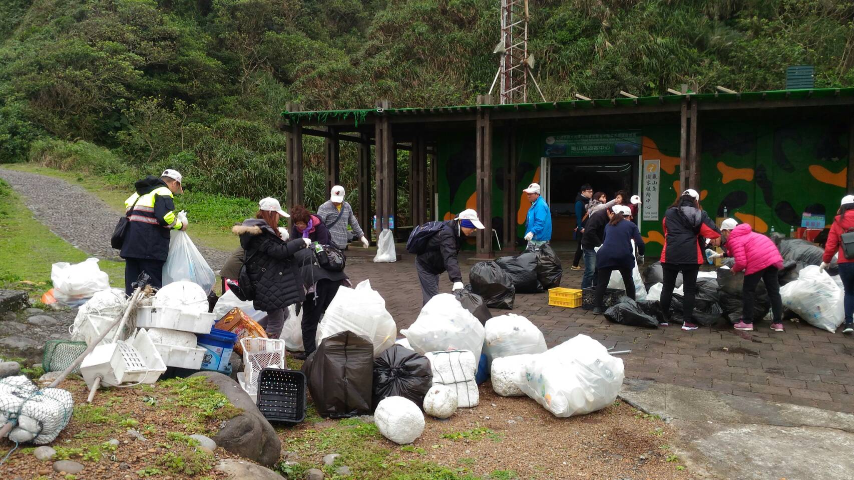 2018 Guishan Island Clean Beach Activities